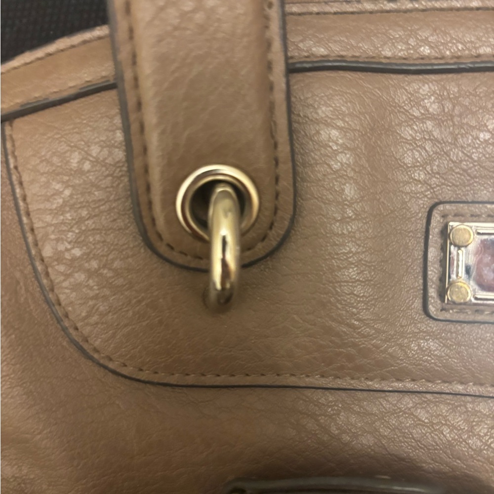 Rosetti Courte Satchel - Picture 5 of 7